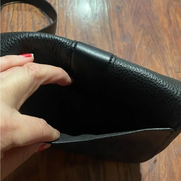 Coach Georgie Saddle bag—a small purse. Black and brown, classic C coach… - Picture 12 of 13